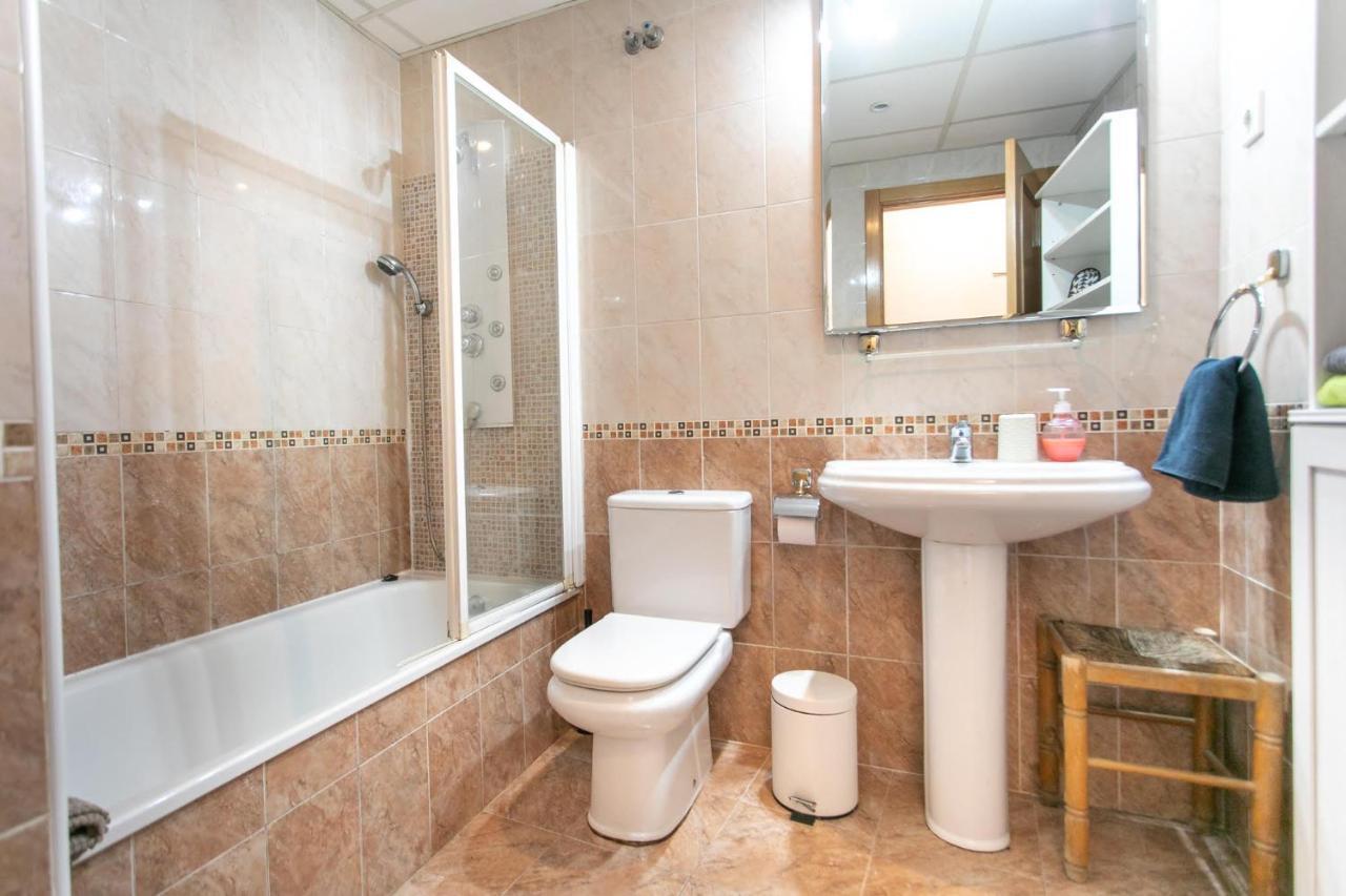 Rooms Postigo 22 Малага Екстер'єр фото